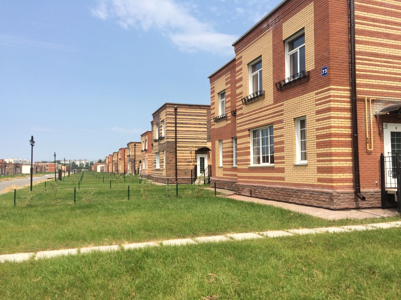 Кирпичные дома в коттеджном поселке Березки-Элитный от 2 395 000 рублей